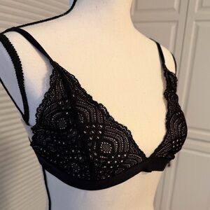 Pepper Black Lace Triangle Bralette Bra